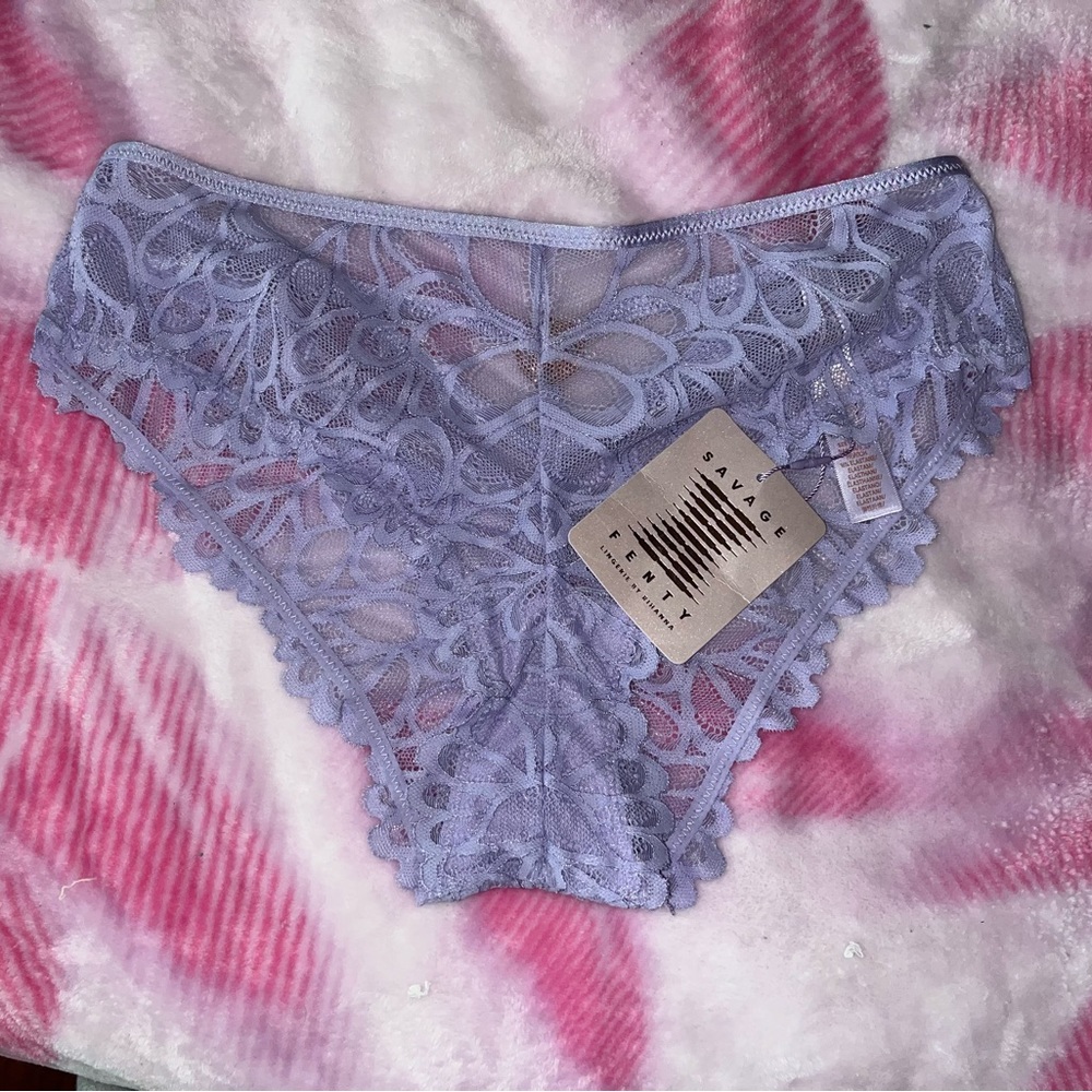NWT SAVAGE X FENTY LACE LINGERIE